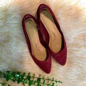 Time and Tru Women's Point Ballet Wide Width Flat